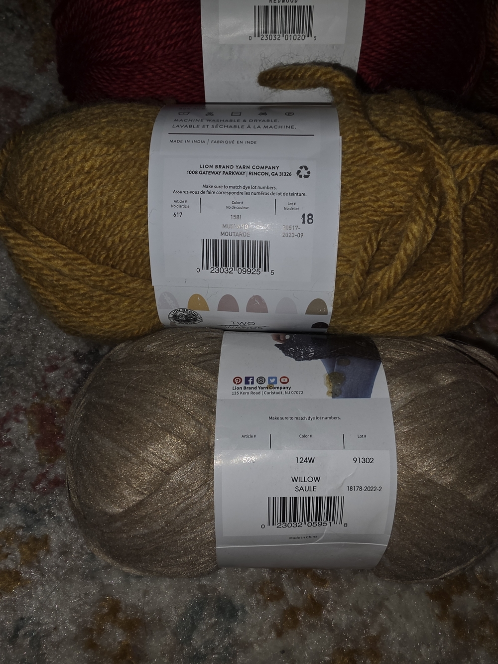 Fall Yarn Bundle 10 Skeins Lion Brand Wool Merino Heartland Hue + Me - Picture 9 of 9